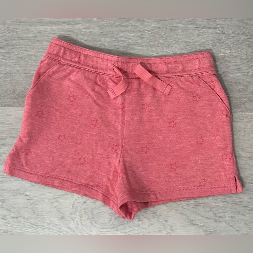 Vineyard vines, good as new toddler shorts, size 2T.